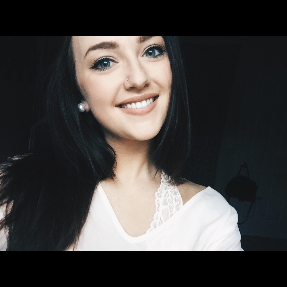 Meet your Posher, Josie