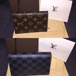 BUNDLE - 2 LV passport cases!