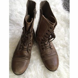 Steve Madden "troopa" boots