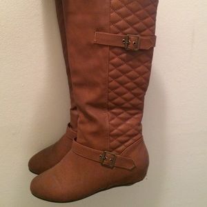 Brown boots