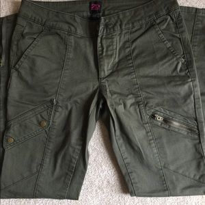 New utility skinnies