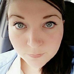 Meet your Posher, Savannah