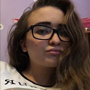 Meet your Posher, Kiele