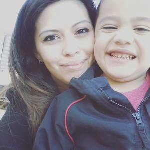 Meet your Posher, Rocio