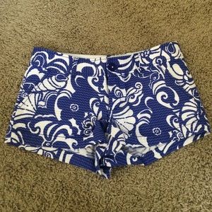 Lilly Pulitzer Walsh short