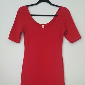 Bodycon basic red dress