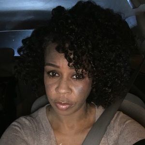 Meet your Posher, Erika