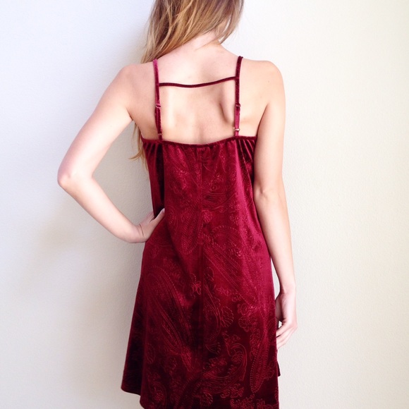 velvet dress - Picture 4 of 5