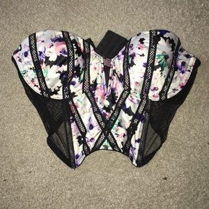 VS STRAPLESS HALF CORSETTE