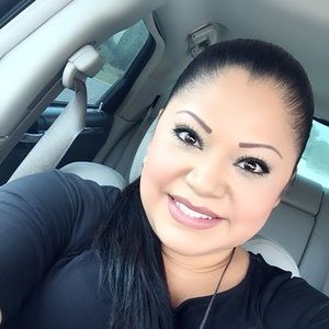 Meet your Posher, Brenda