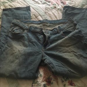 BOGO ITEM Size 16 short. Blue jeans