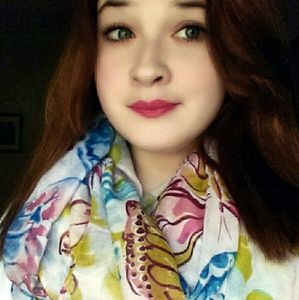 Meet your Posher, Kristen