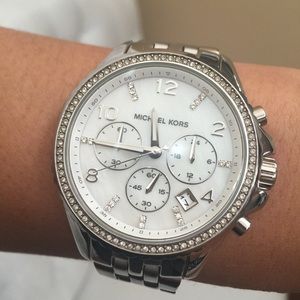 Beautiful MK Silver large face watch