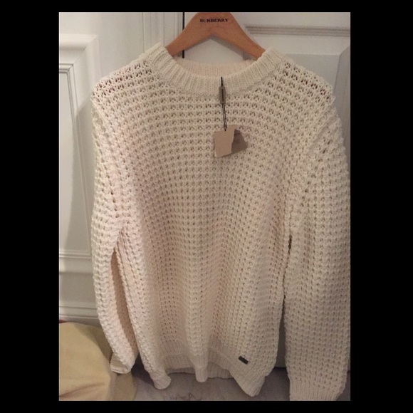 NWT BURBERRY SWEATER XL