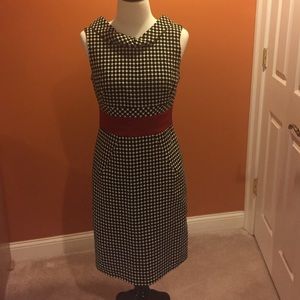 Gorgeous sheath dress