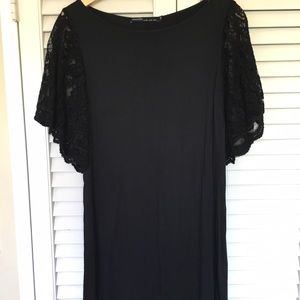 NWOT Dress with lace sleeve 8