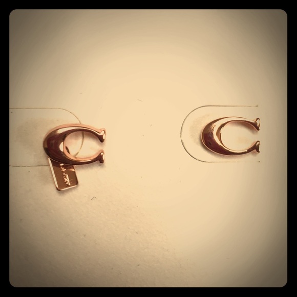 Coach Signature C Earrings Rose Gold New
