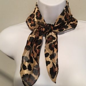 Leopard Print Neck scarf square