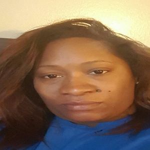 Meet your Posher, Andia