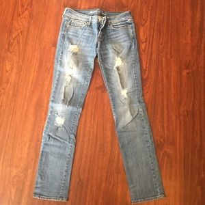 American eagle distressed jeans