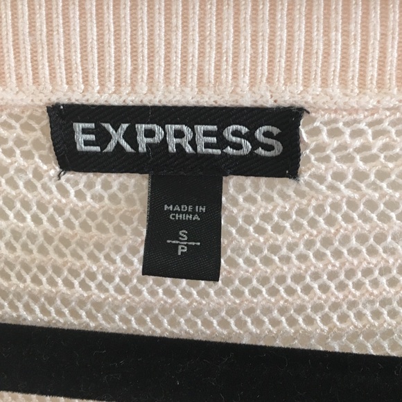 Blush pink Express knit short sleeve top - Picture 3 of 3