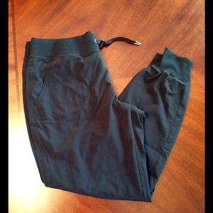 Athleta lined city jogger in black