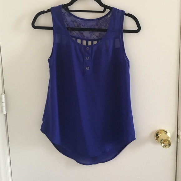 Blue dressy tank - Picture 1 of 4