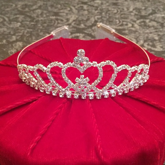 🚫SOLD Heart Princess Silver Tiara (Juniors)
