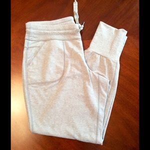 Athleta Soho knit jogger pant in heather gray