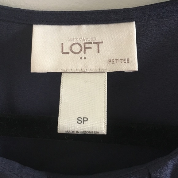 LOFT navy dressy tank - Picture 2 of 2
