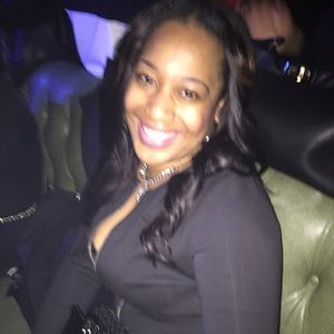 Meet your Posher, Zaneta