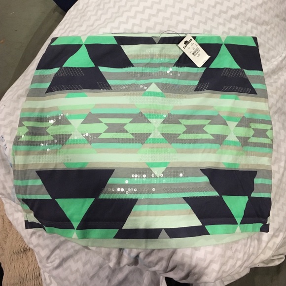 NWT express skirt size Large! Never been worn!