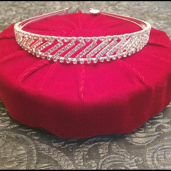 Silver Bridal Band Tiara