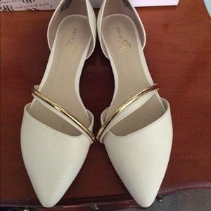 Rock and Republic White Leather Flats Sz 9.5