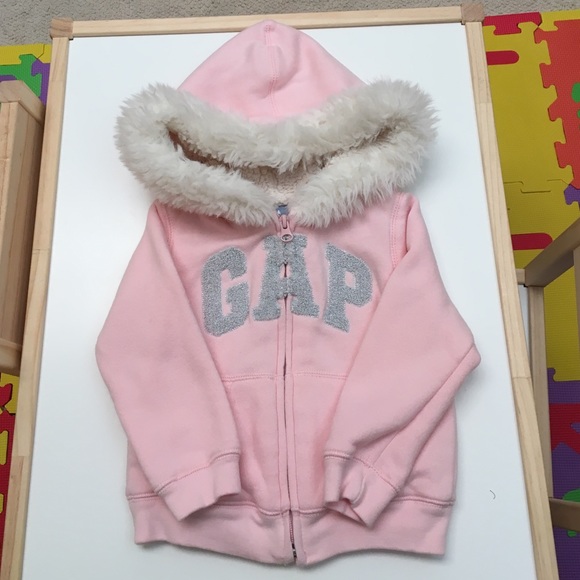 🚫SOLD🚫🎀2T Cozy GAP Logo Zip hoodie