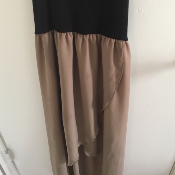 Tan and black hi-lo dress - Picture 2 of 3