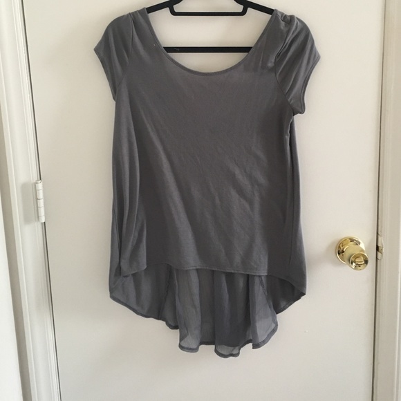American Eagle hi-lo grey short sleeve top - Picture 1 of 2