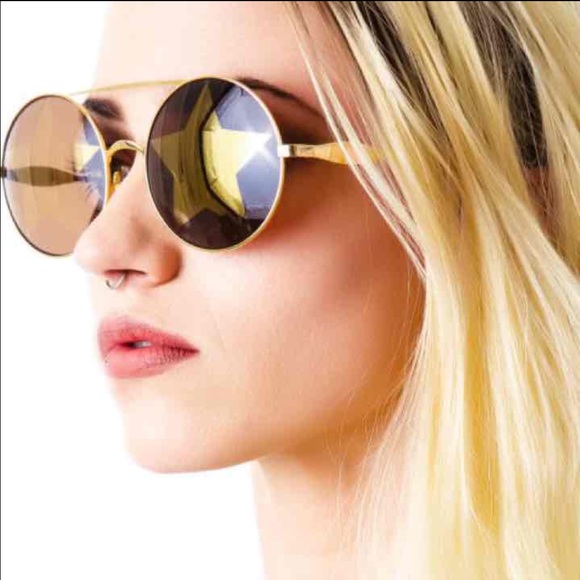 Wildfox Accessories - Wildfox Starstruck Sunglases