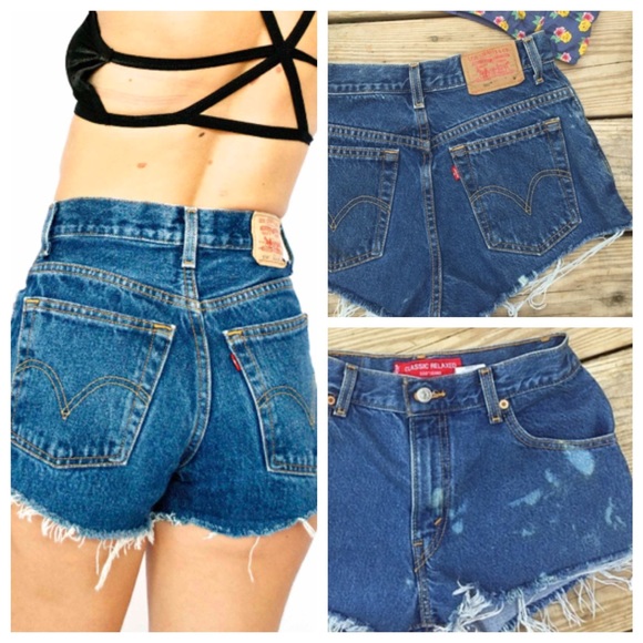 Levi's Pants - 💥BLOW OUT💥 waisted vintage Levi's cut off shorts