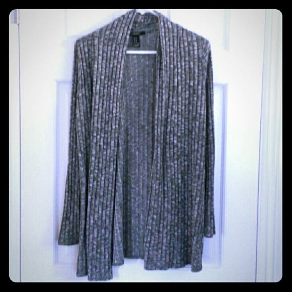 NWOT Forever 21 cardigan
