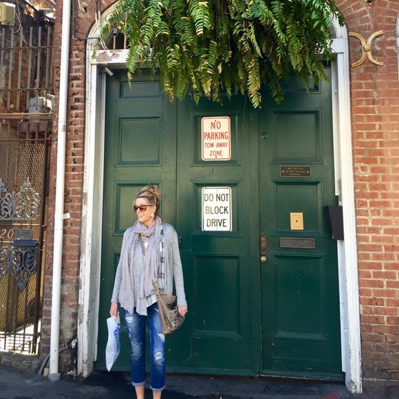 π Meet your Seller π - Picture 2 of 4