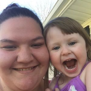 Meet your Posher, Alisha