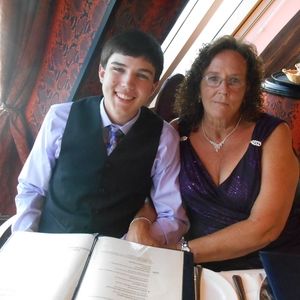 Meet your Posher, Libby