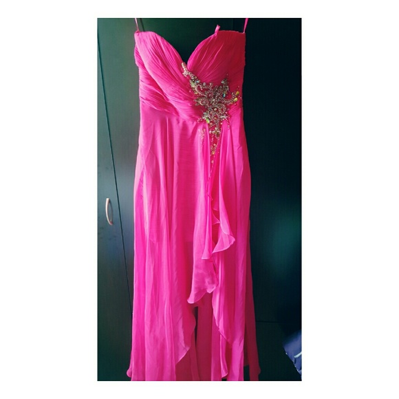 Pink bodycon hi-lo dress