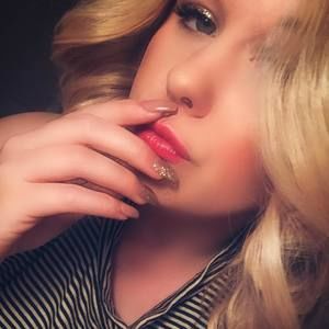 Meet your Posher, Ashton