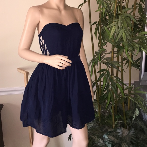 Blue strapless dress