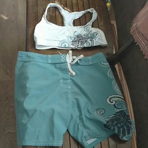 Swimshorts n top
