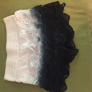 super cute black and white ombré lace shorts
