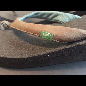 Sanuk yoga mat wedge flip flops