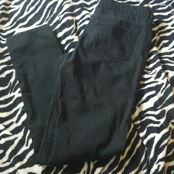 Black skinny jeans